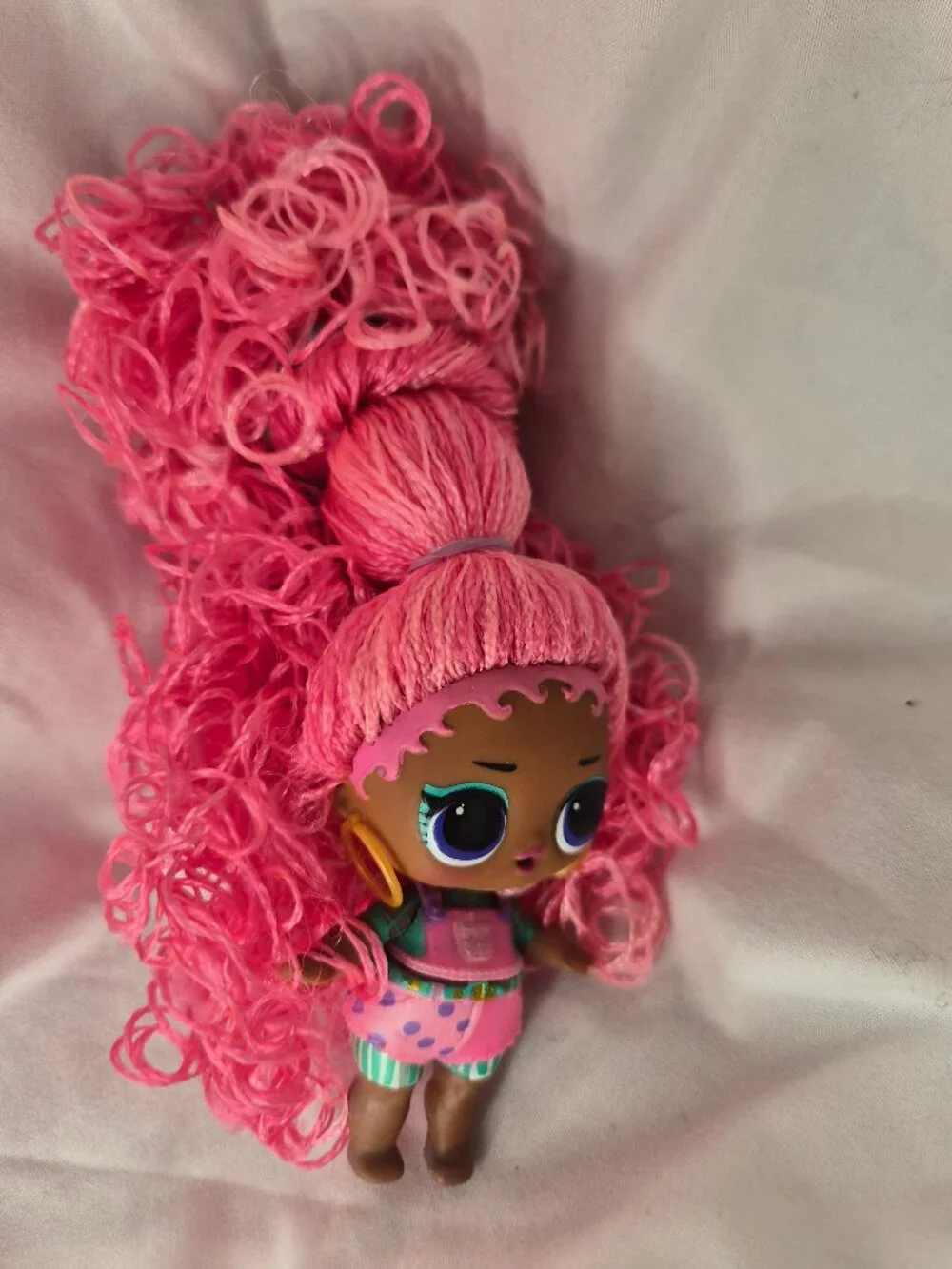 L.O.L. Surprise! Hair Hair Hair Doll - Pink Yarn Hair - EUC
